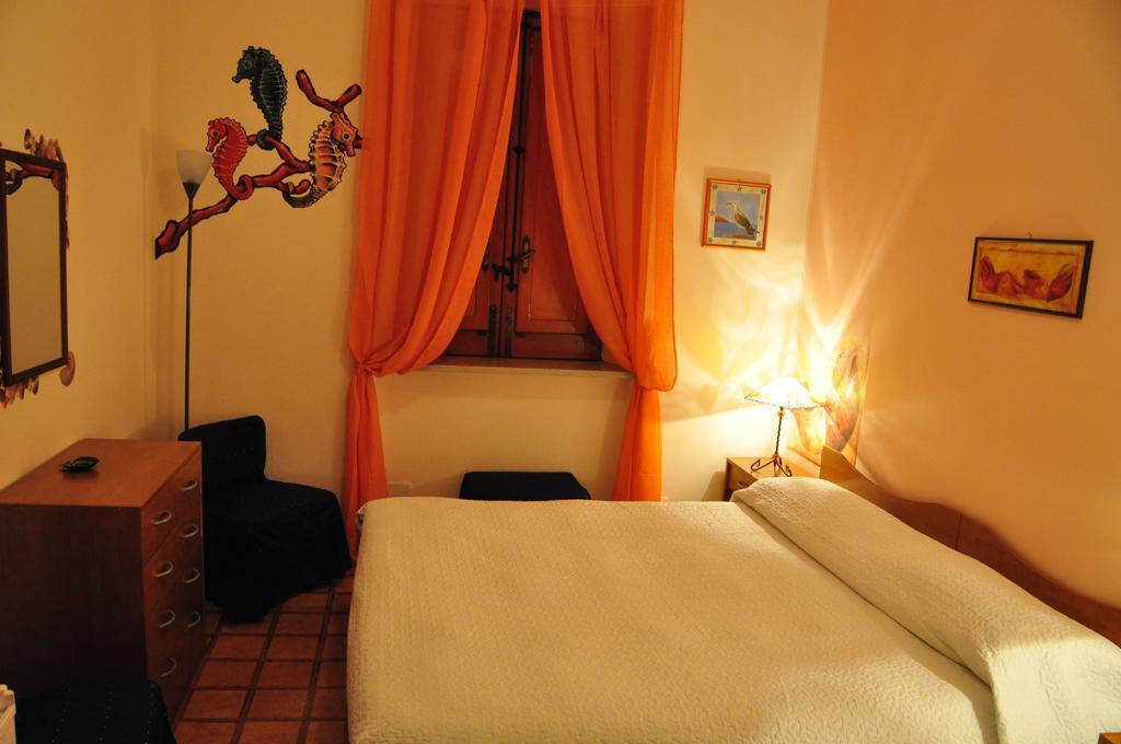 B&B Baia Delle Sirene Giardini Naxos Quarto foto